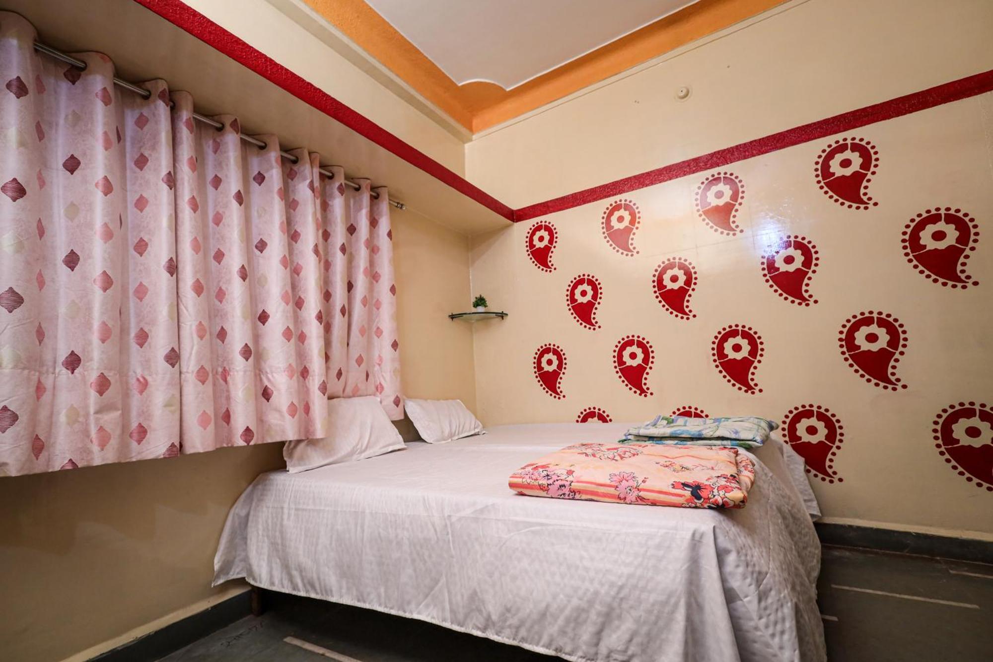 Rai Guest House Ujjain Exterior photo